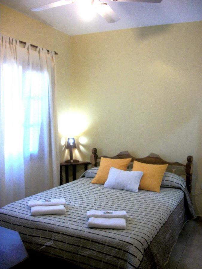אל סוברביו Hotel Los Abuelos מראה חיצוני תמונה