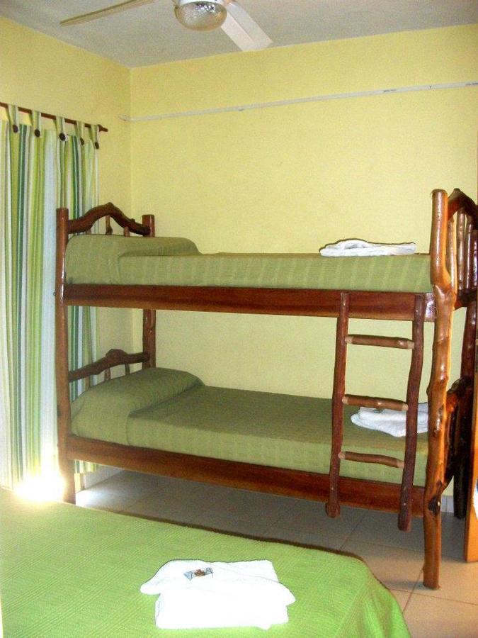 אל סוברביו Hotel Los Abuelos מראה חיצוני תמונה
